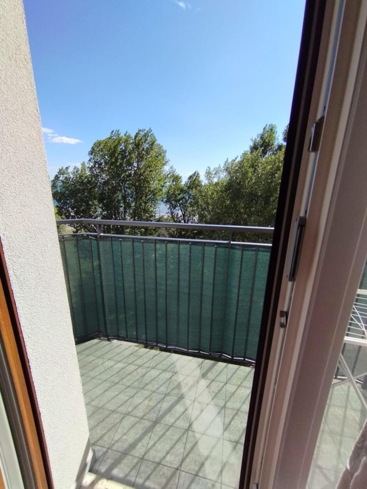 Appartamento Luxury Vista Mare Per 6 Persone A Marina Julia Eksteriør billede